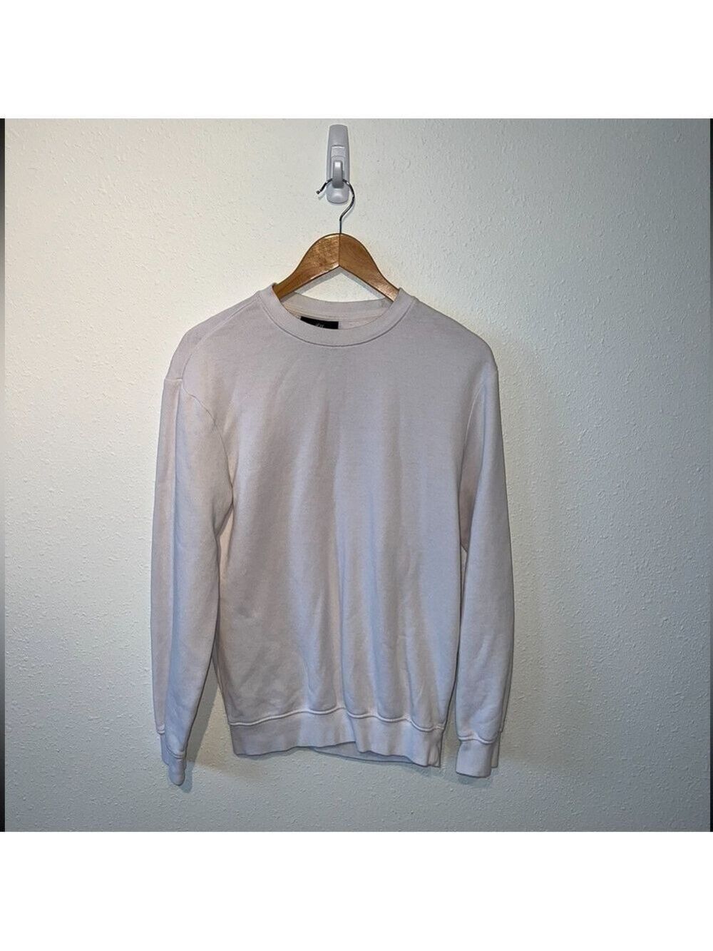 H&M White Sweater Size XS